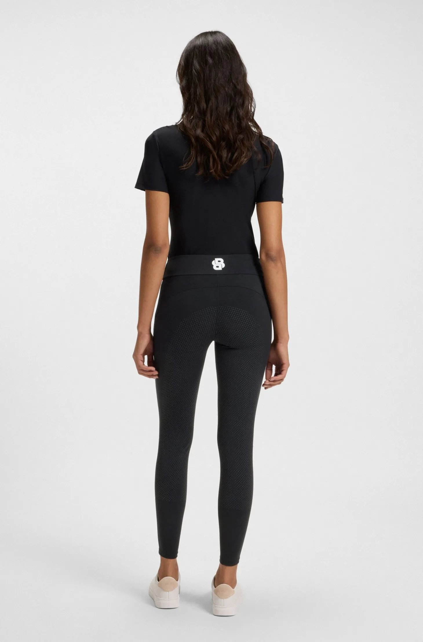 Equestrian high-waist leggings in power-stretch fabric