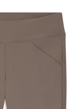 Equestrian hybrid breeches with silicone grips
