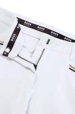Equestrian knee-grip breeches in power-stretch material