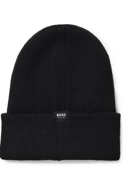 Equestrian ribbed beanie hat with embroidered logo