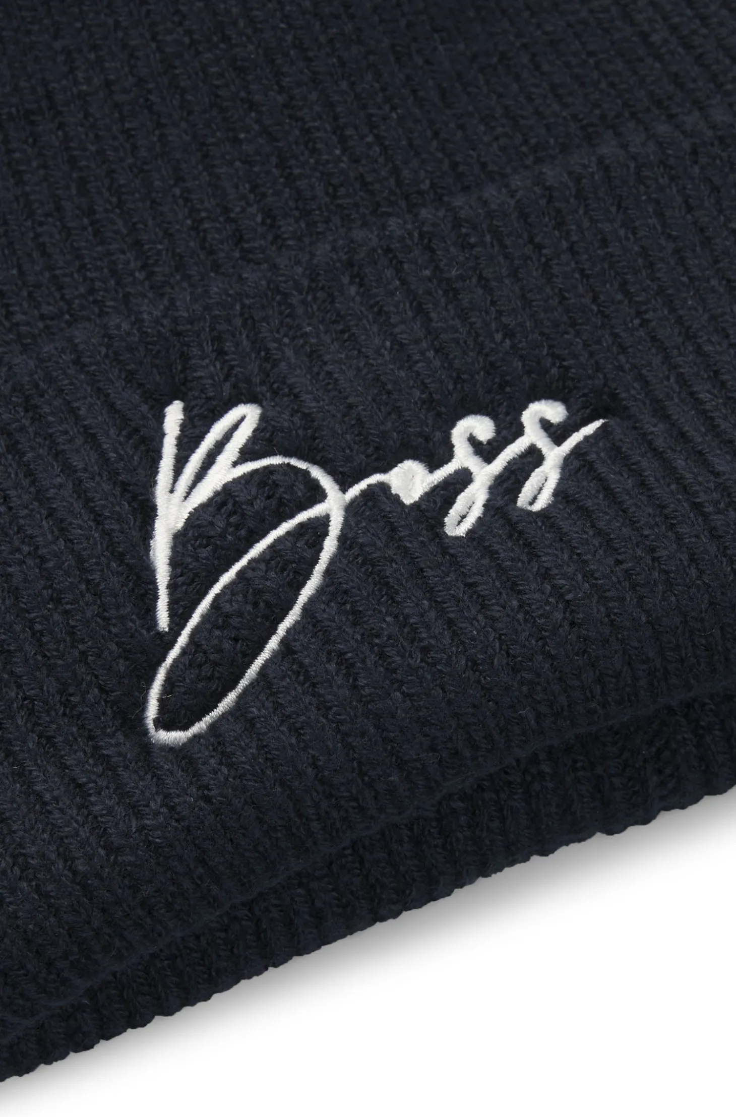 Equestrian ribbed beanie hat with embroidered logo