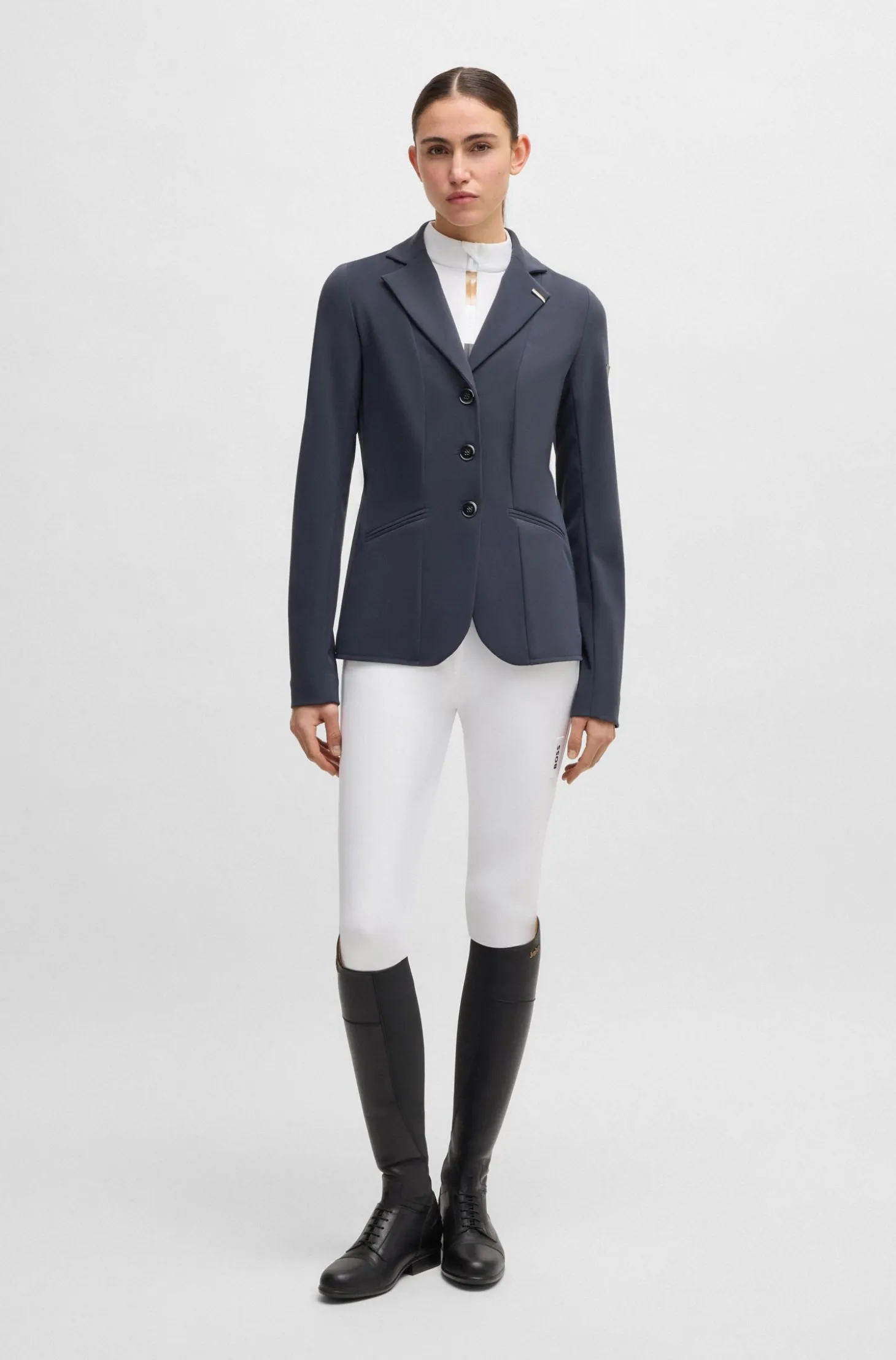 Equestrian slim-fit training shirt in super-stretch fabric
