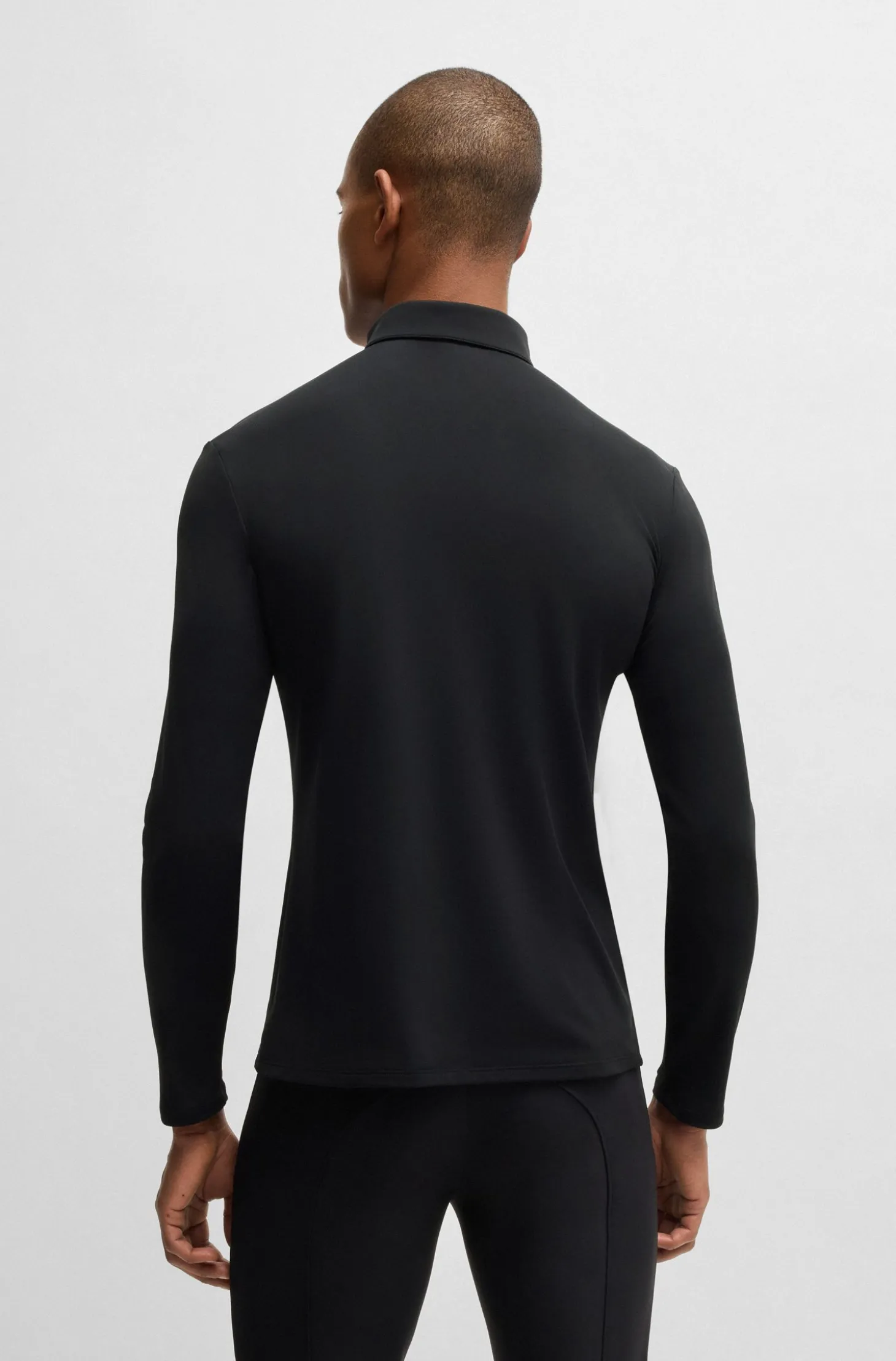 Equestrian training shirt in breathable stretch fabric