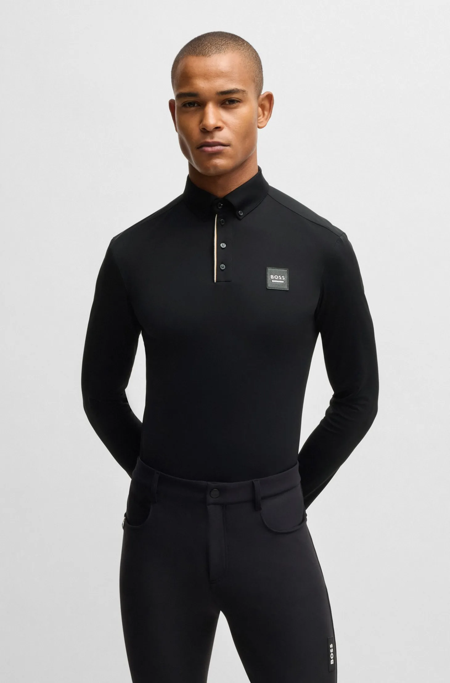 Equestrian training shirt in breathable stretch fabric
