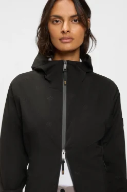 Equestrian waterproof raincoat with adjustable rear zips