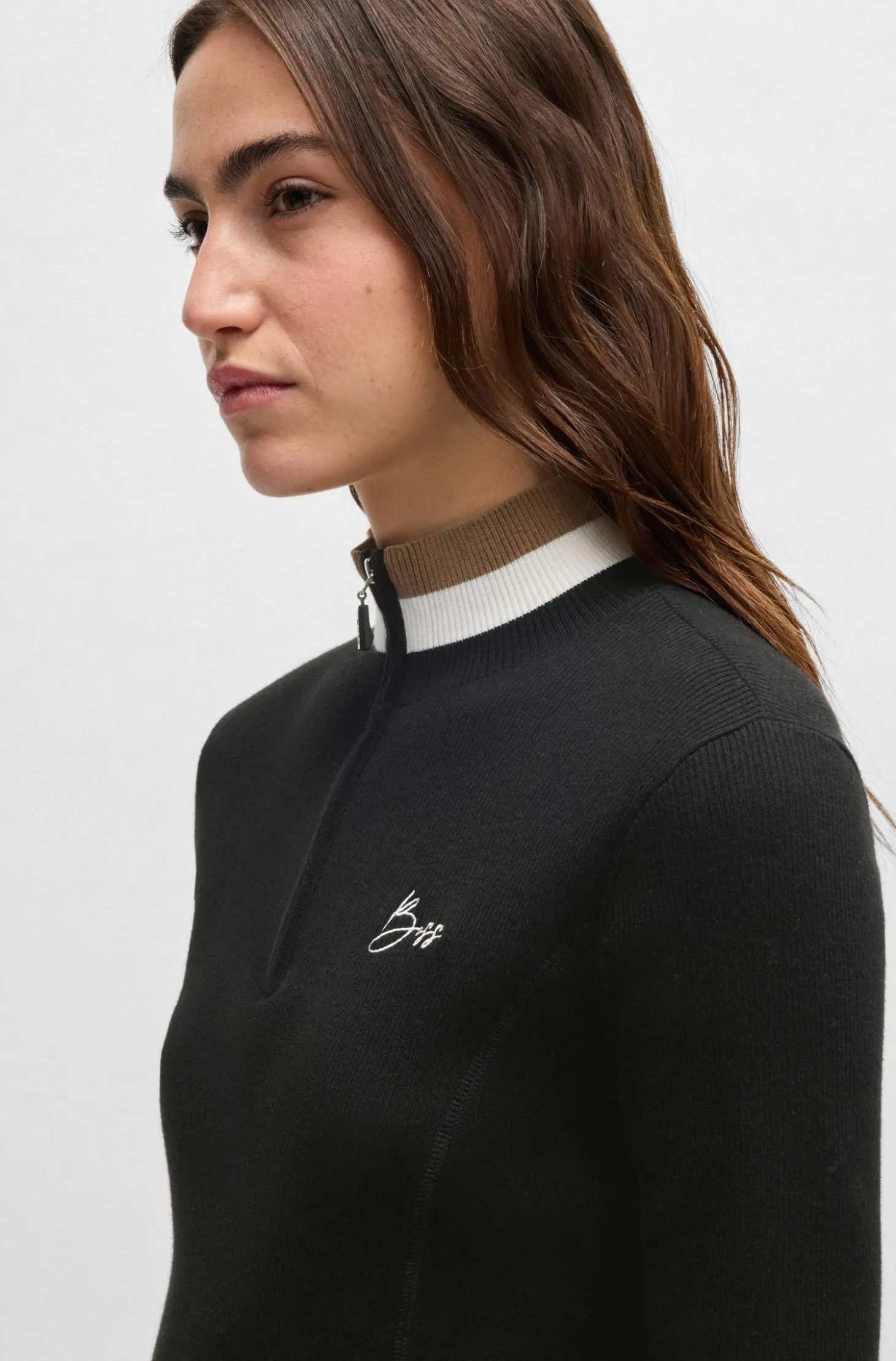 Equestrian zip-neck sweater with ribbed structure