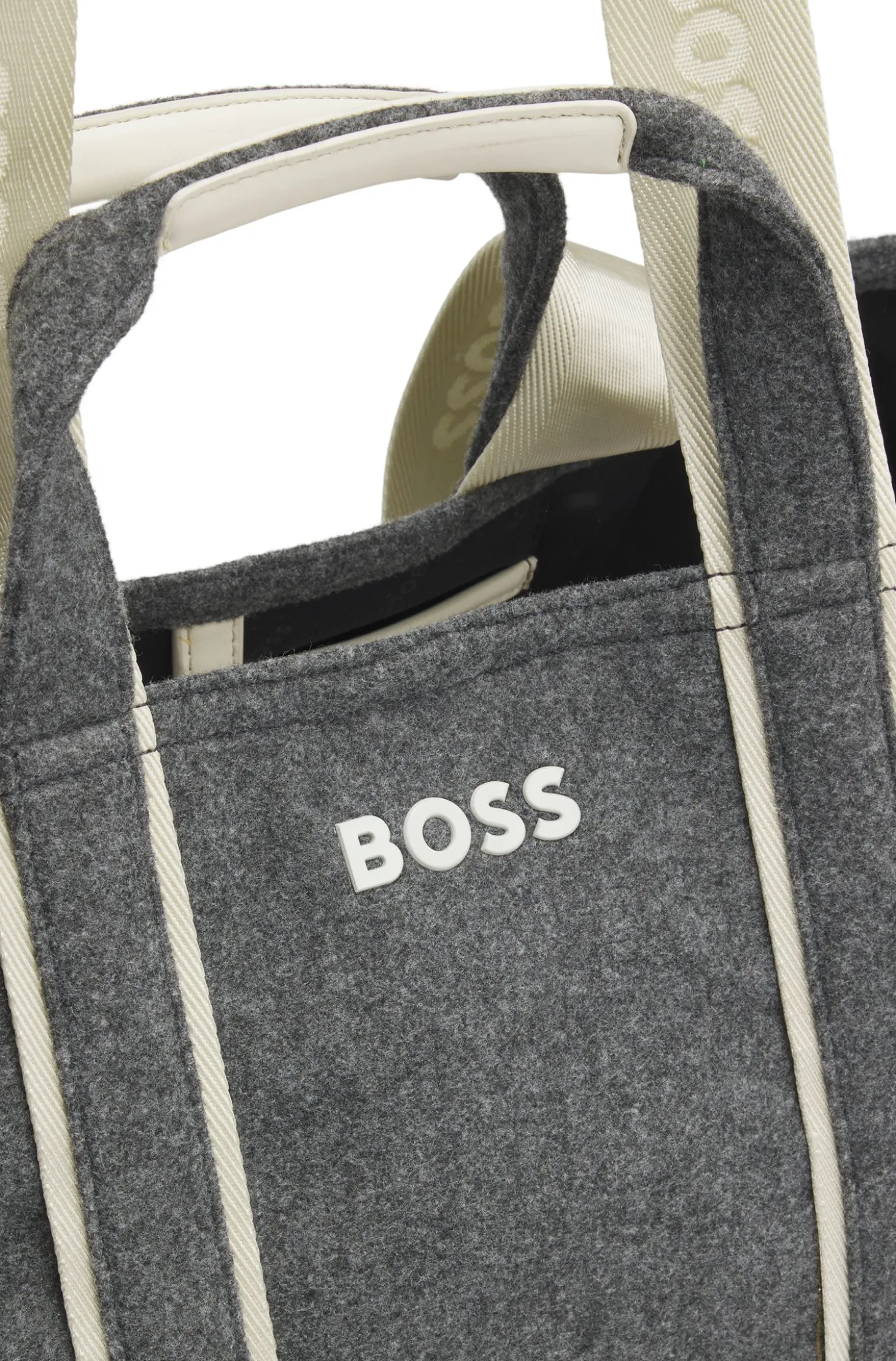 Fabric tote bag with contrast logo