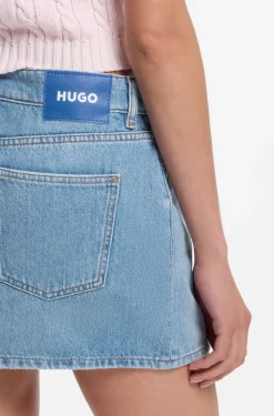 Five-pocket mini skirt in blue denim
