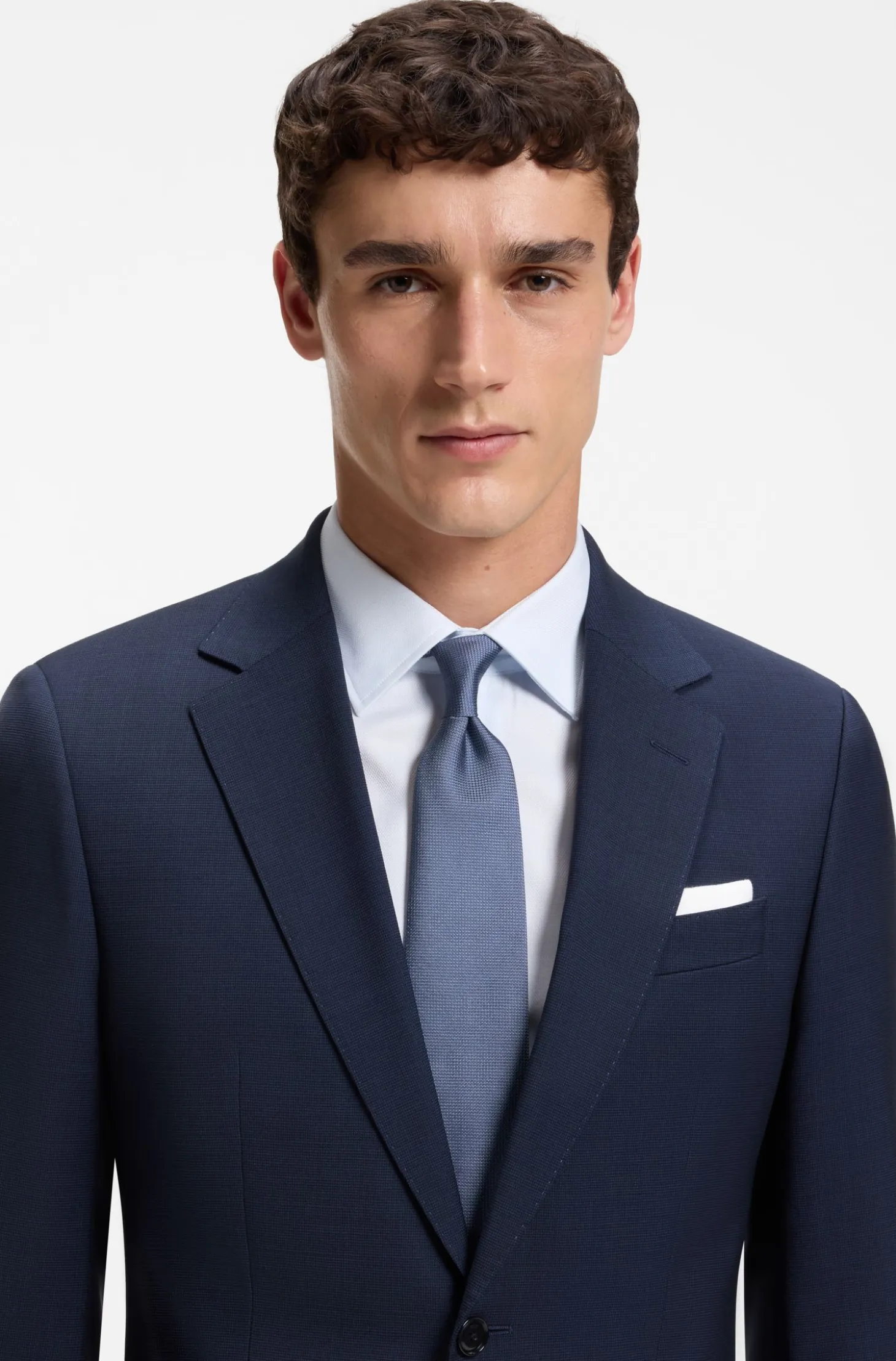 Formal tie with jacquard pattern
