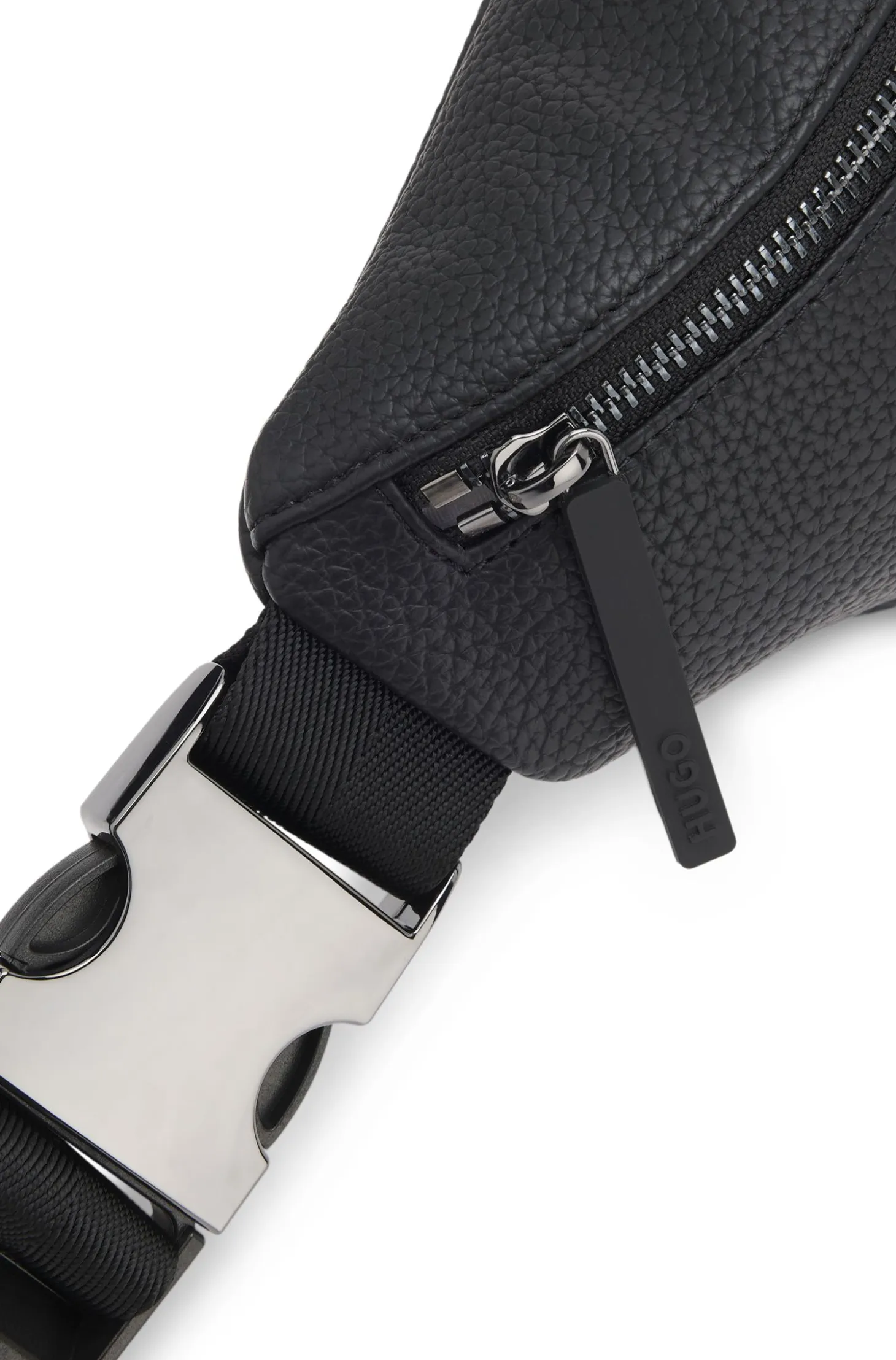 Grained belt bag with logo patch