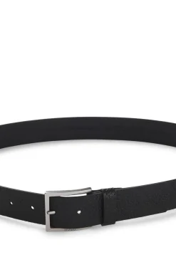 Grained leather belt
