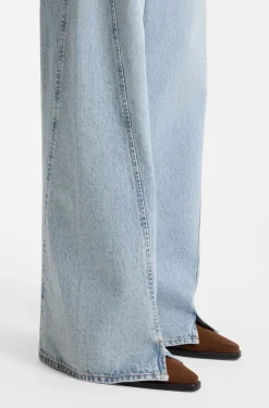 High-rise wide-leg jeans