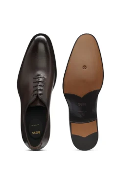 Italian-made Oxford shoes in burnished leather