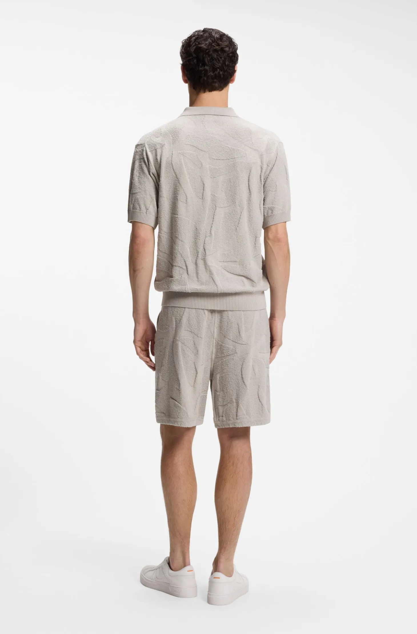 Johnny-collar knit polo with graphic pattern