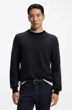 Knitted sweater in a cotton blend