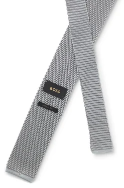 Knitted tie in silk