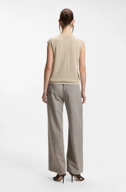 Knitted waistcoat with merino wool