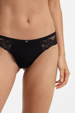 Lace briefs with mesh pleating and gold charm