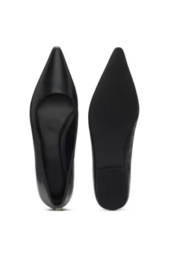 Leather ballerina pumps with pointed toe