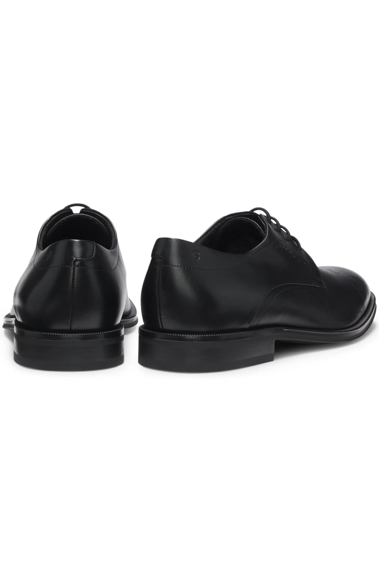 Leather Derby shoes with cap toe