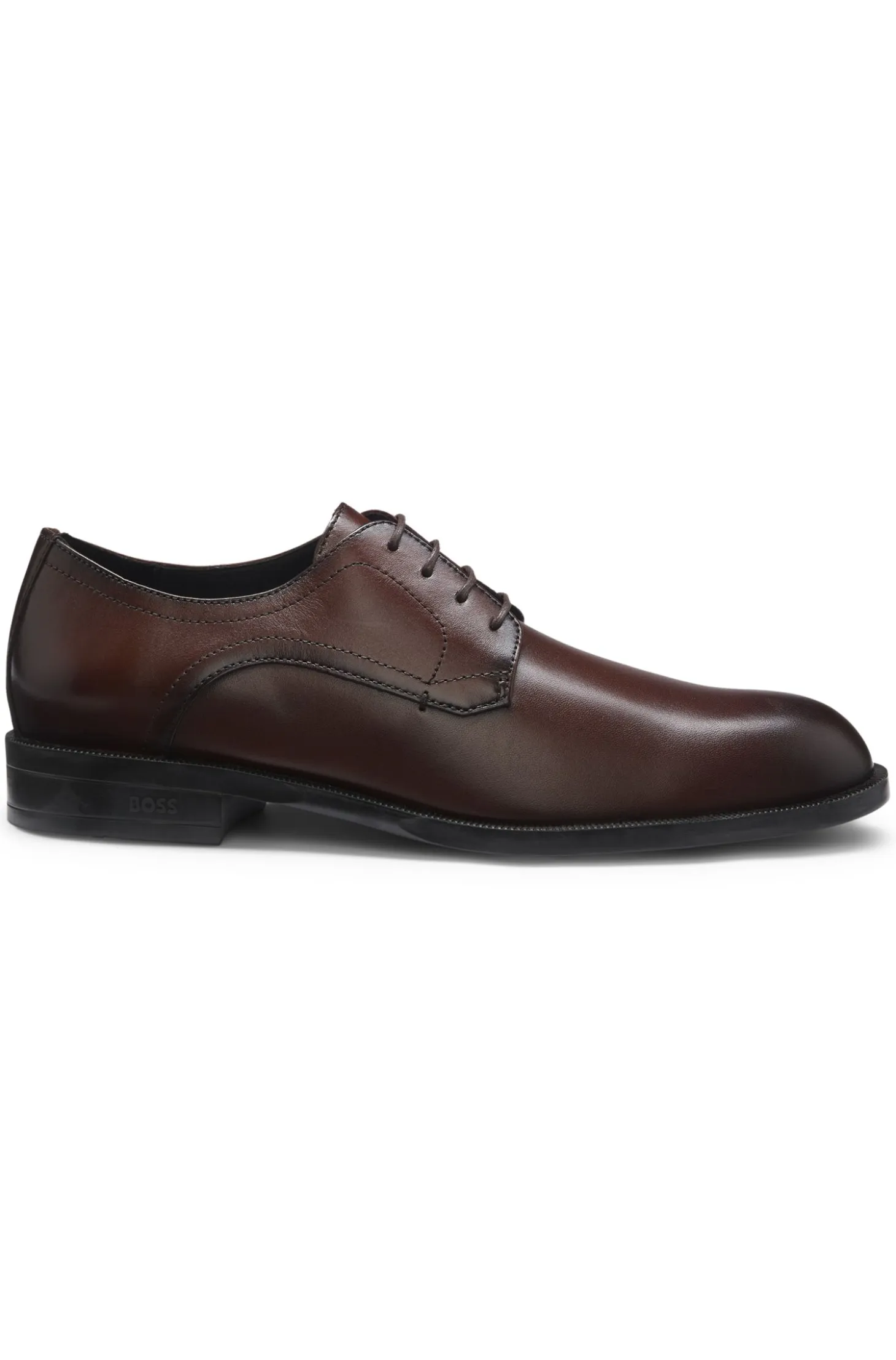 Leather Derby shoes with stitching details