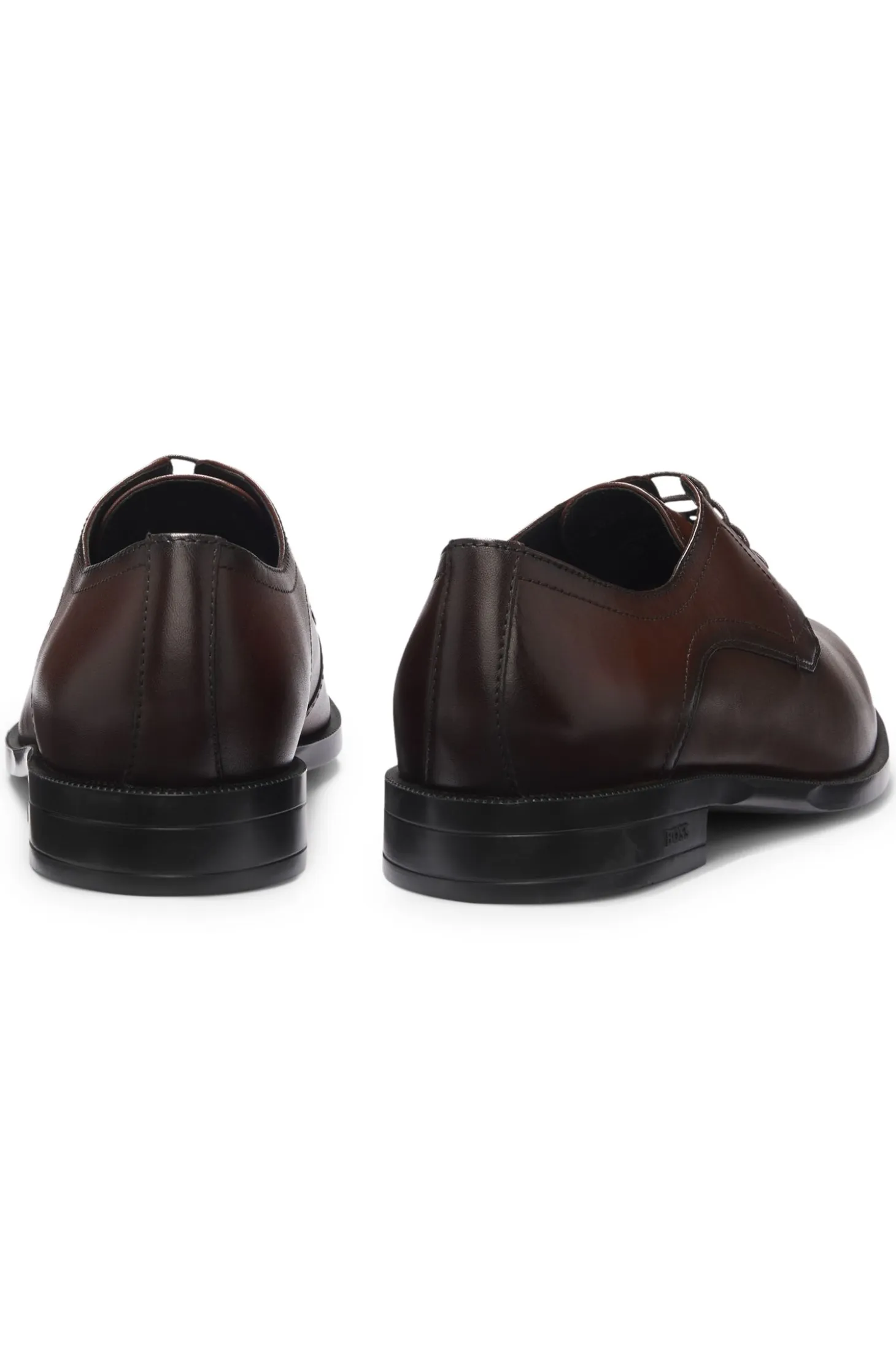 Leather Derby shoes with stitching details