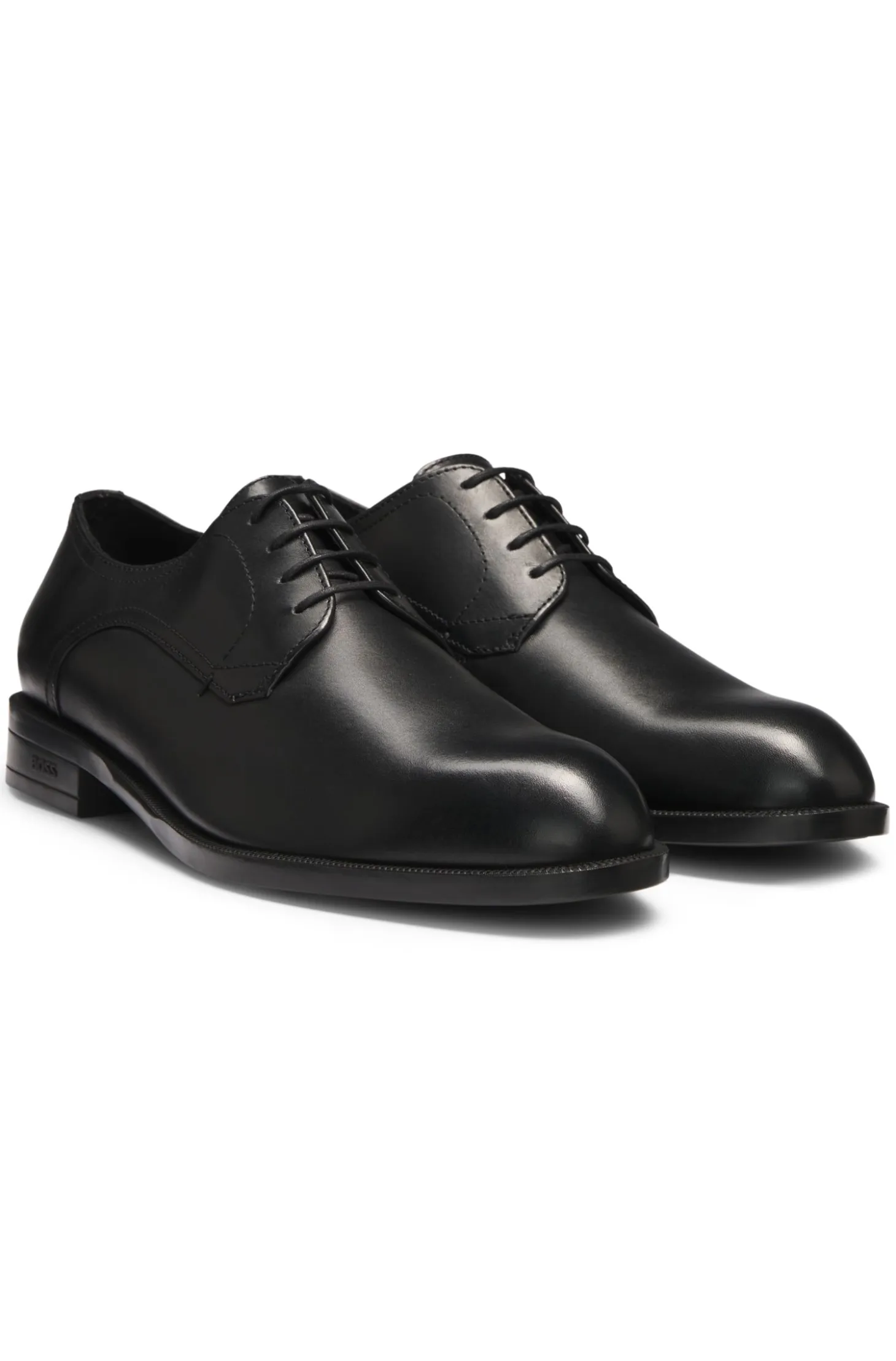 Leather Derby shoes with stitching details