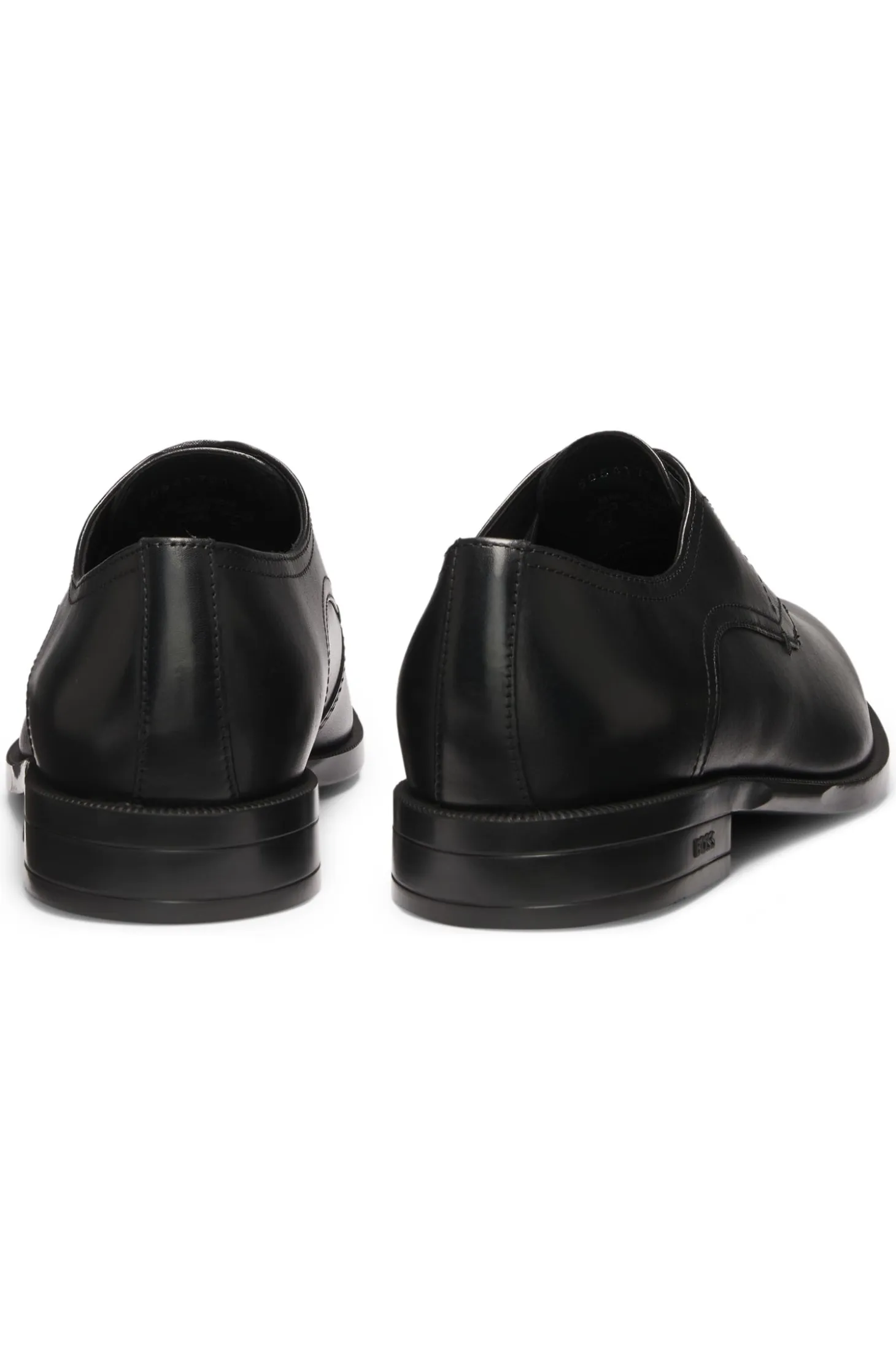 Leather Derby shoes with stitching details