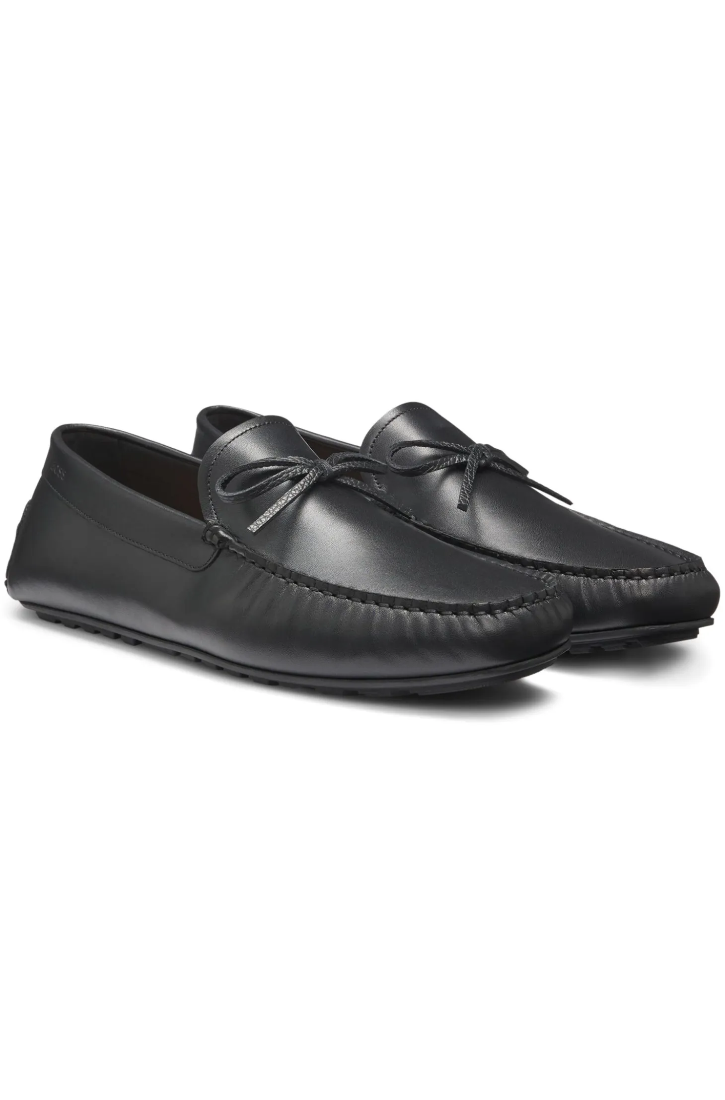 Leather driver moccasins with bow trim