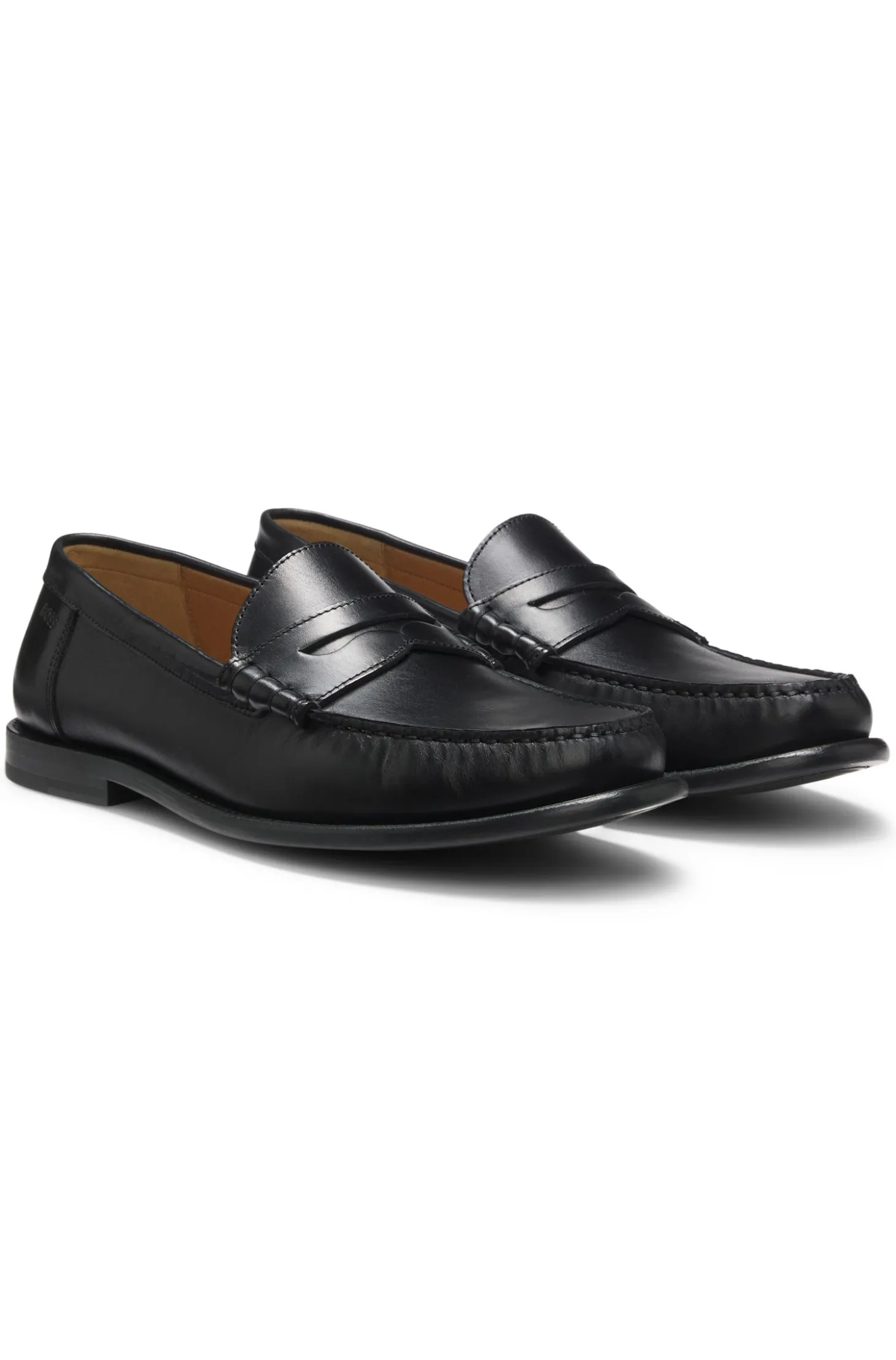 Leather moccasins with penny trim