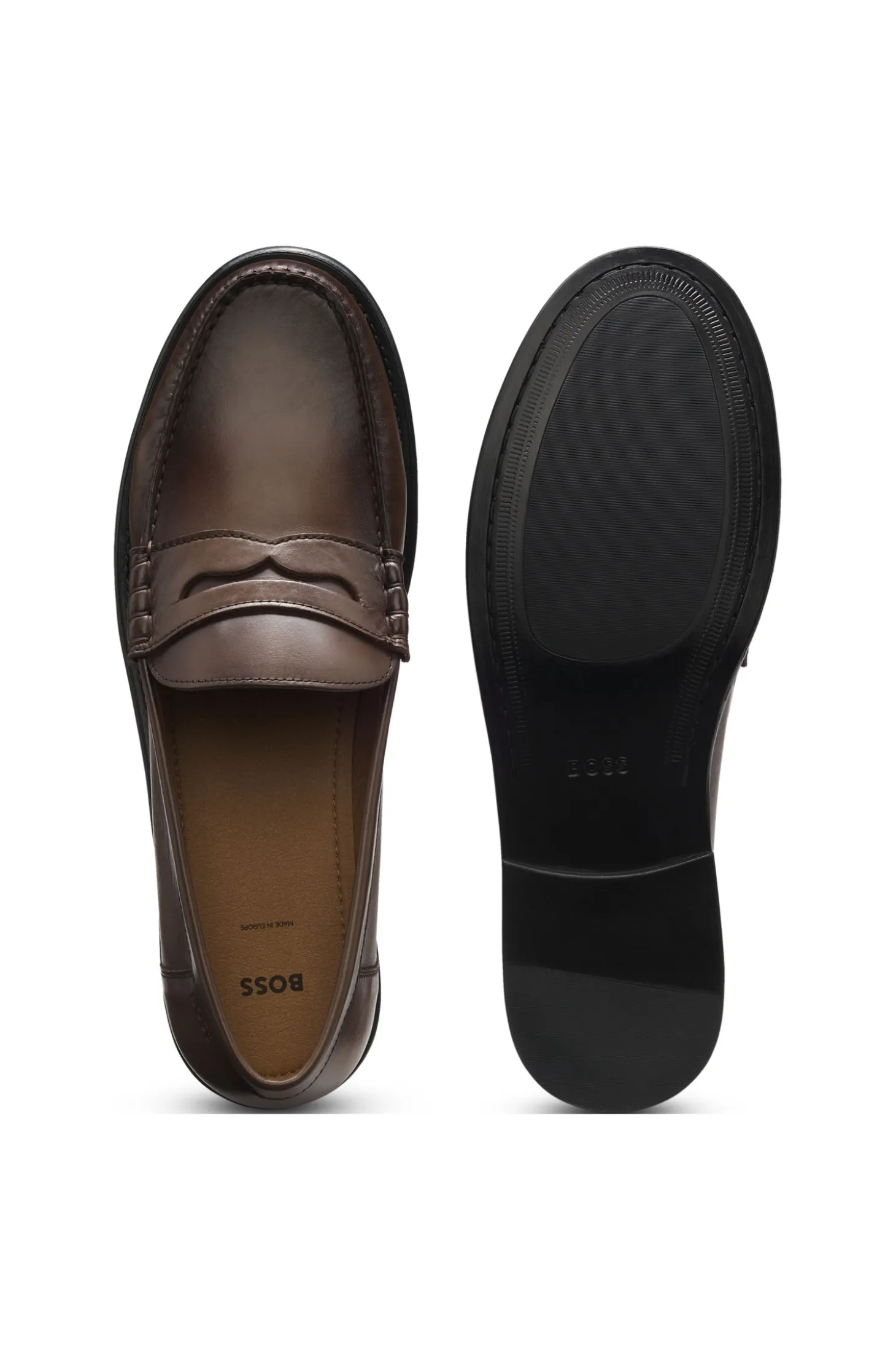 Leather moccasins with penny trim