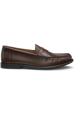 Leather moccasins with penny trim
