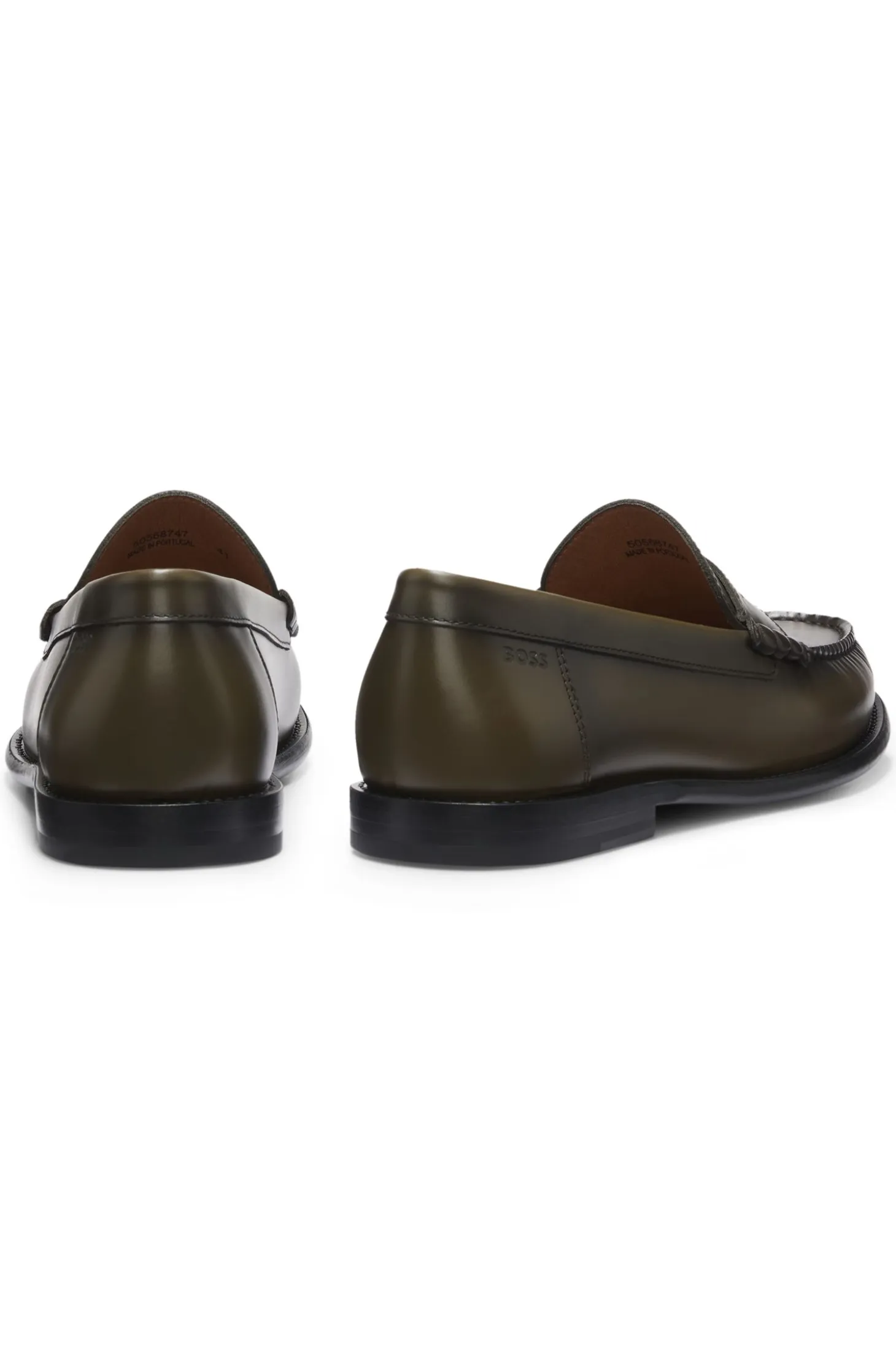 Leather moccasins with penny trim