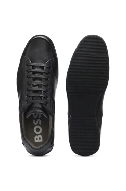 Leather trainers with odour-control lining
