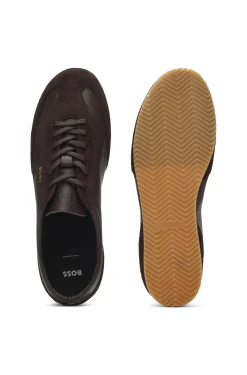Leather trainers with suede trims