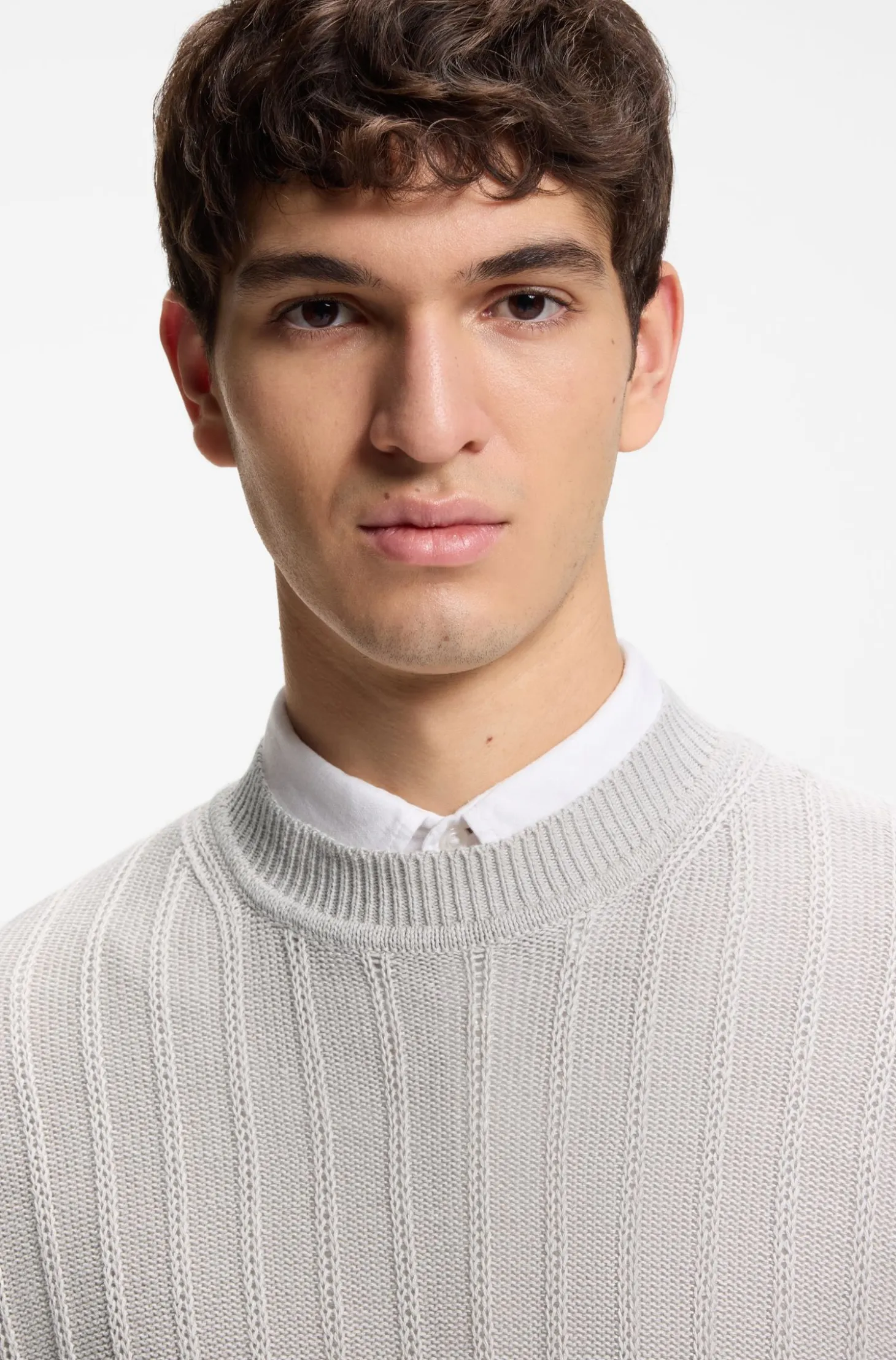 Linen-cotton sweater with knitted structure