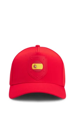 Logo cap in lustrous twill with country-flag badge