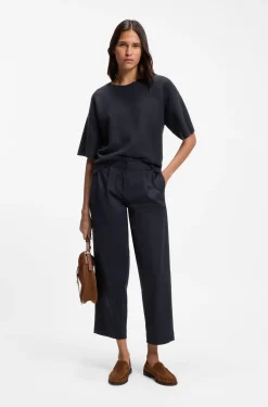 Loose-fit chinos in stretch-cotton twill