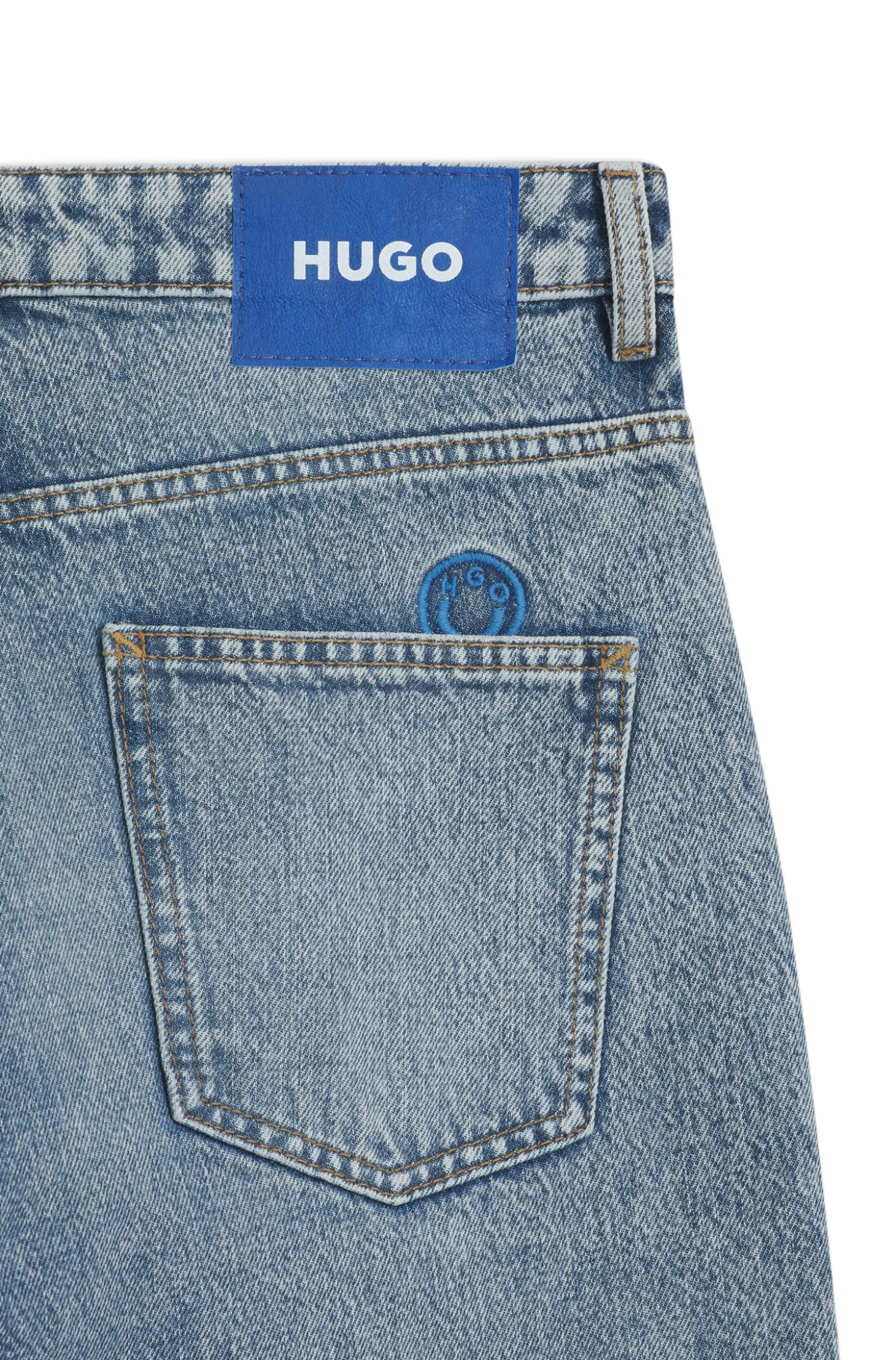 Loose-fit jeans in blue denim with exposed fly