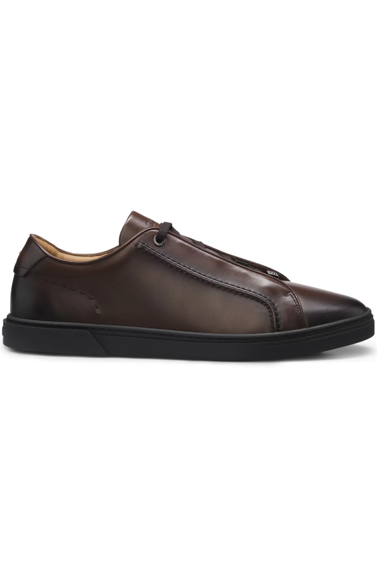 Low-cut trainers in premium brushed leather