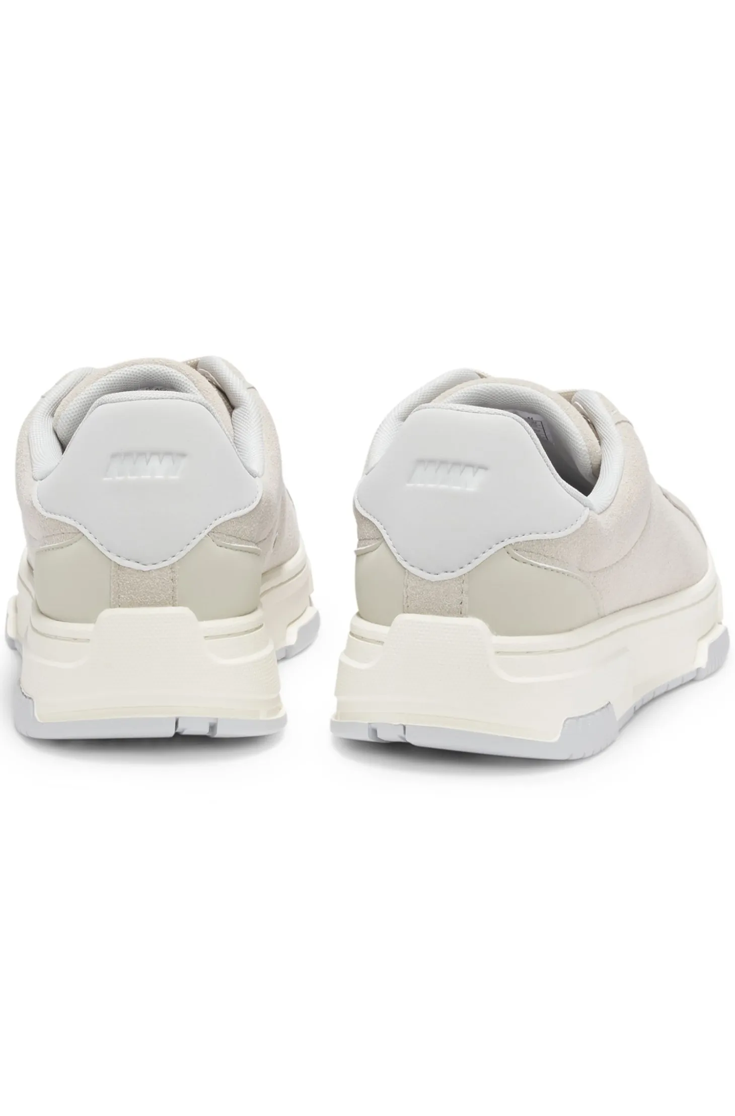 Low-top trainers in faux suede