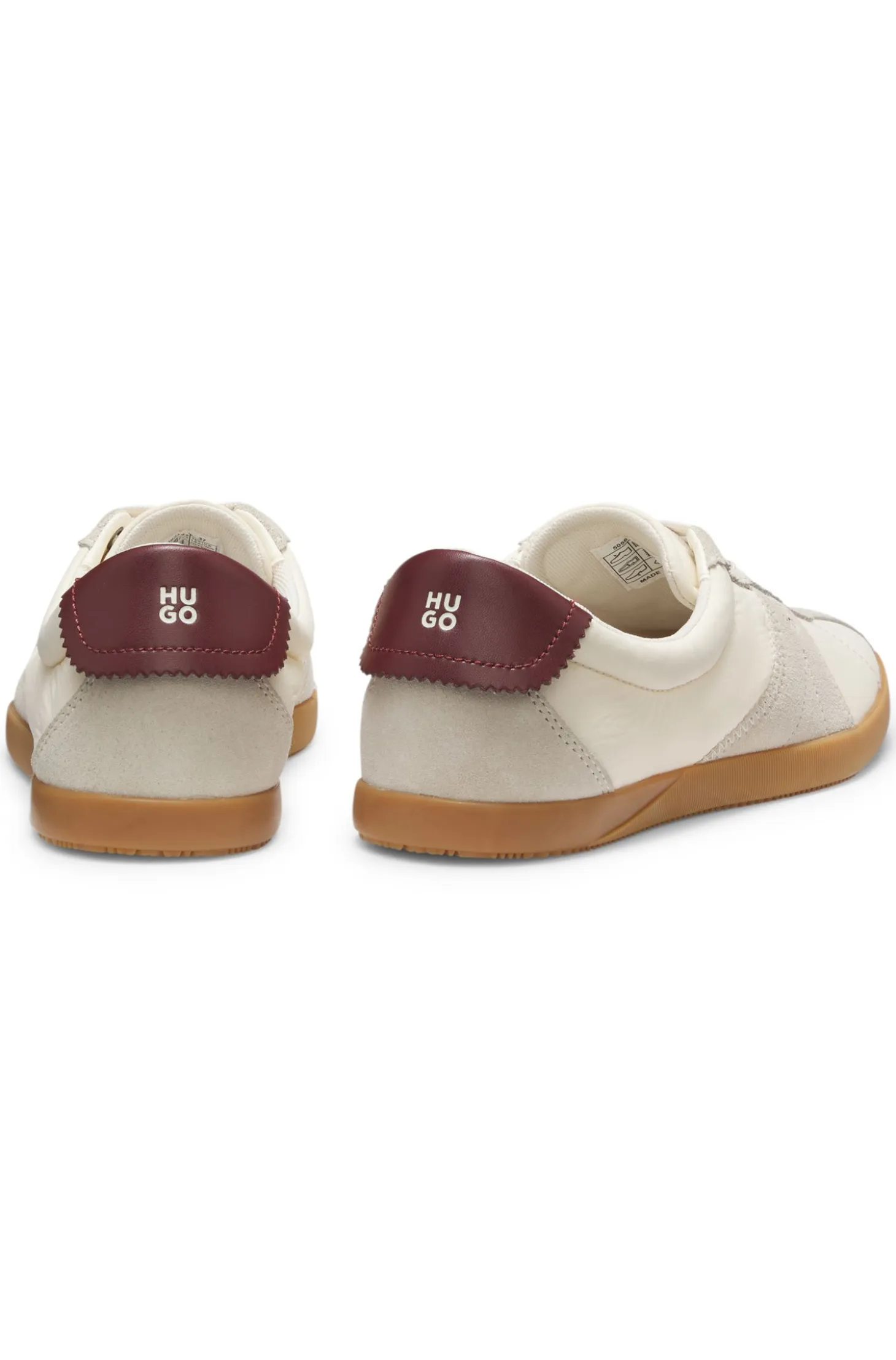 Low-top trainers with suede trims
