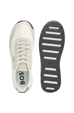 Low-top trainers with textured uppers