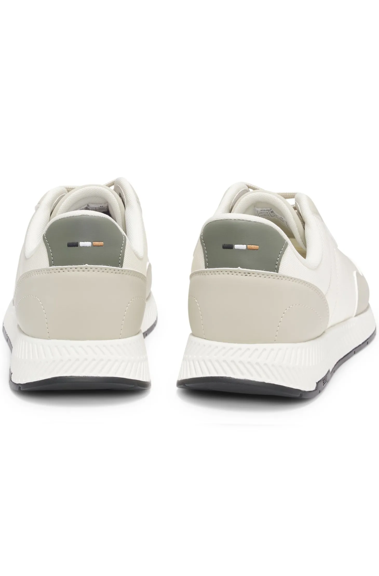 Low-top trainers with textured uppers