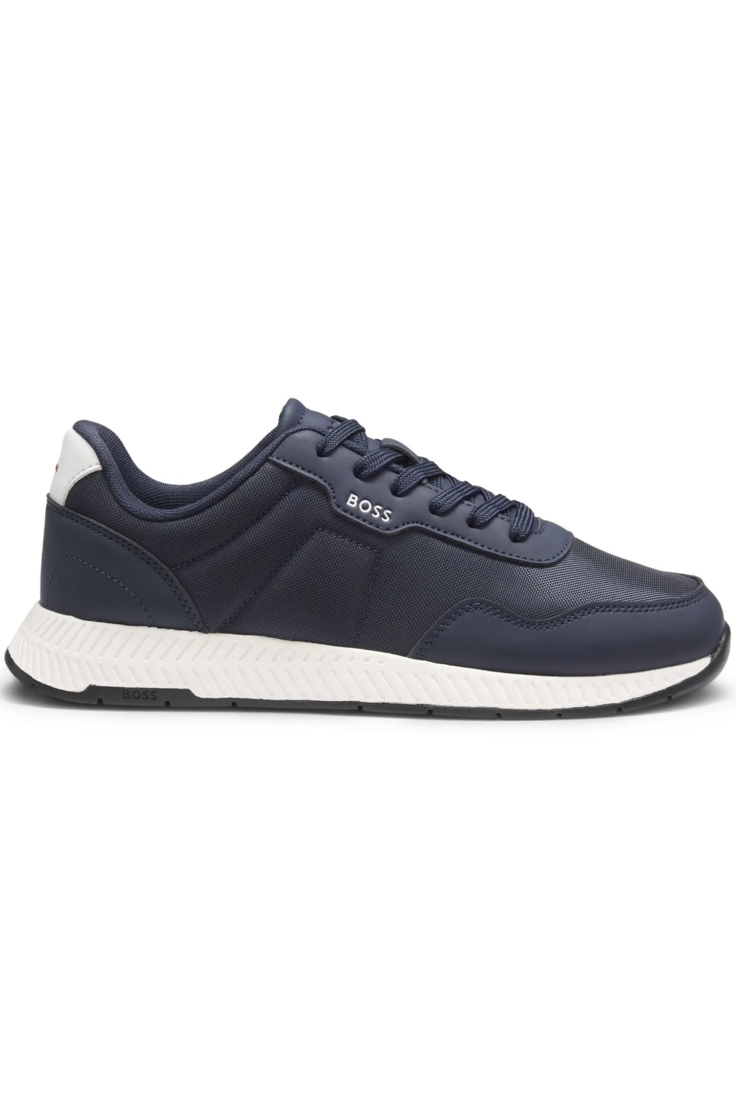 Low-top trainers with textured uppers