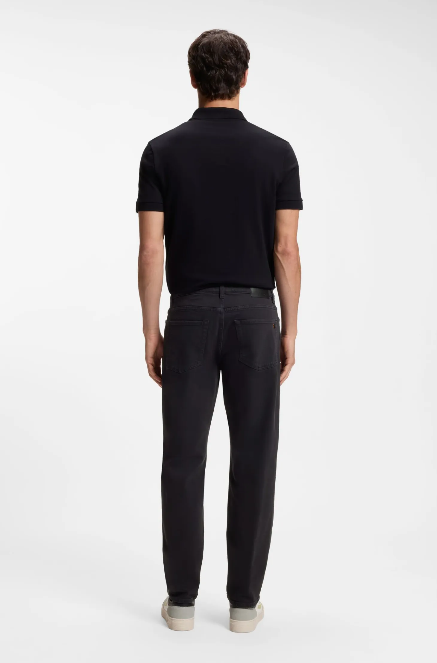 Maine regular-fit jeans in comfort-stretch denim