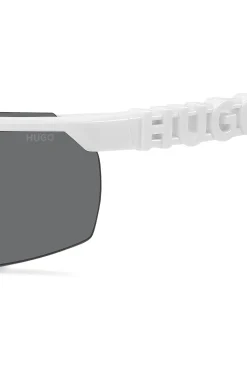 Mask-style sunglasses in white with 3D-logo temples
