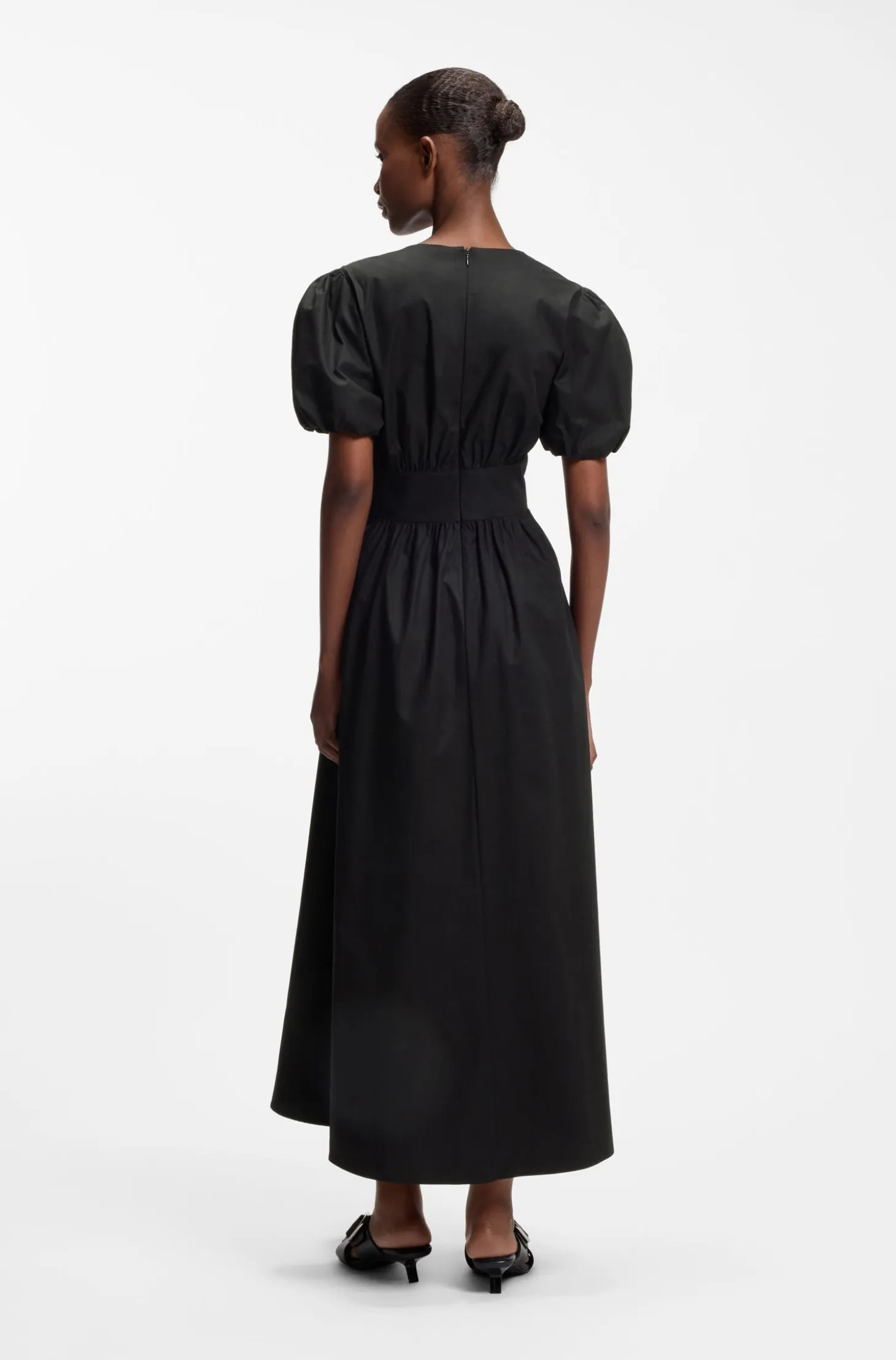 Maxi dress in cotton with twist front