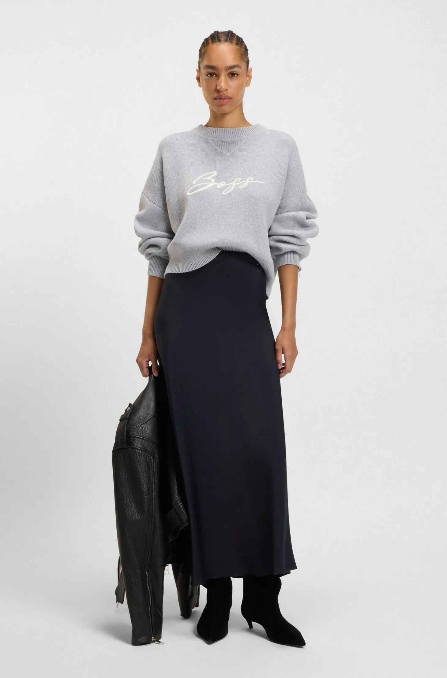 Maxi skirt in crinkle satin