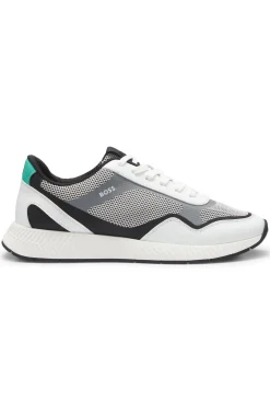 Mesh trainers with ribbed sole
